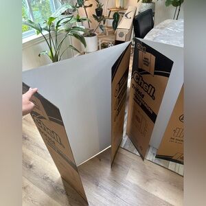 BNWT Trifold Poster Boards (2)